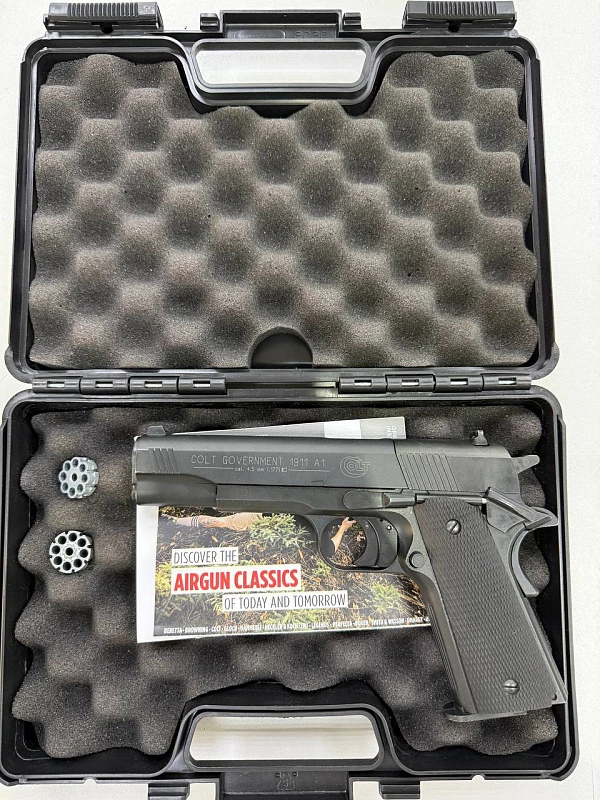 Пневматический пистолет Umarex Colt Government 1911 A1