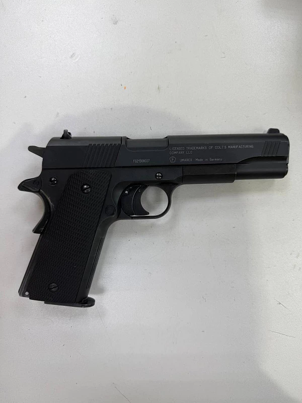 Пневматический пистолет Umarex Colt Government 1911 A1